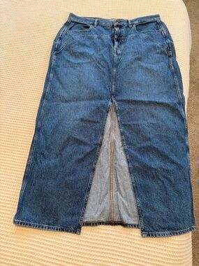 Madewell Blue Straight-Leg Denim Skirt with Front Vent